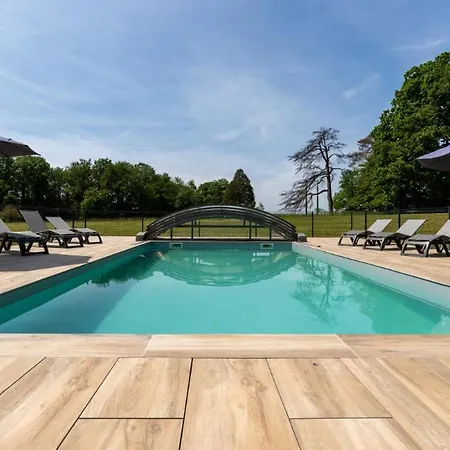 Chateau 3 Piscine Chauffee Appartement